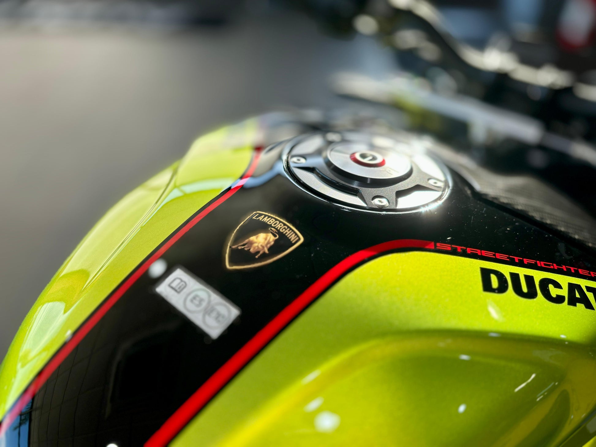 Ducati Streetfighter V4 Lamborghini - Edizione Limitata n.342/630 (Nuova)