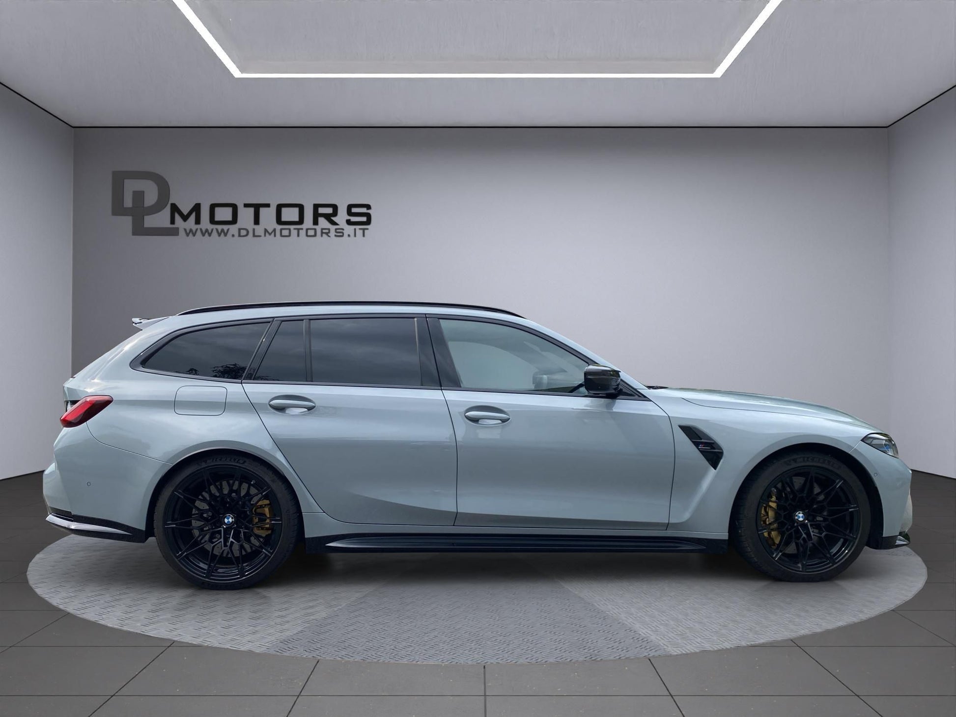 BMW M3 TOURING G81 (2023) - Carbon Ceramic Brakes