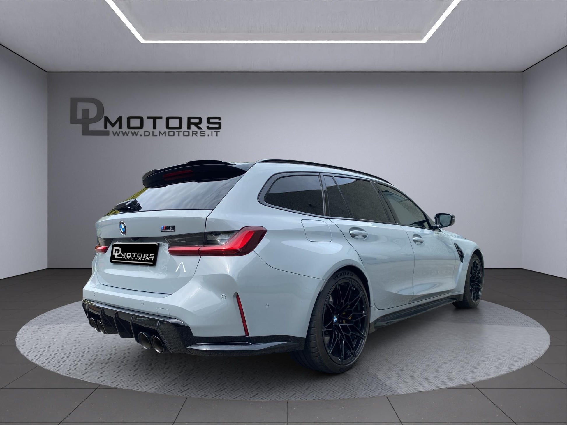 BMW M3 TOURING G81 (2023) - Carbon Ceramic Brakes